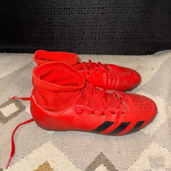 Adidas Predator Freak.4 S FxG Soccer Cleats Red/black US Men's Size 10 - Picture 2 of 3